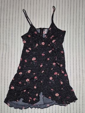 🌼Free w/purchase - Xhilaration Black Floral Mini Dress with Pink Blossoms